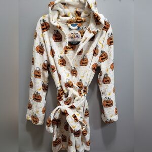 Berkshire Blanket & Home Peanuts Snoopy Plush Halloween Robe, S/M
